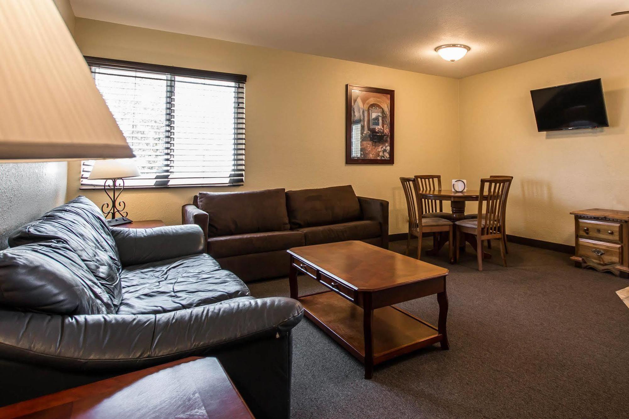 Inn Comfort Near Legoland 2*